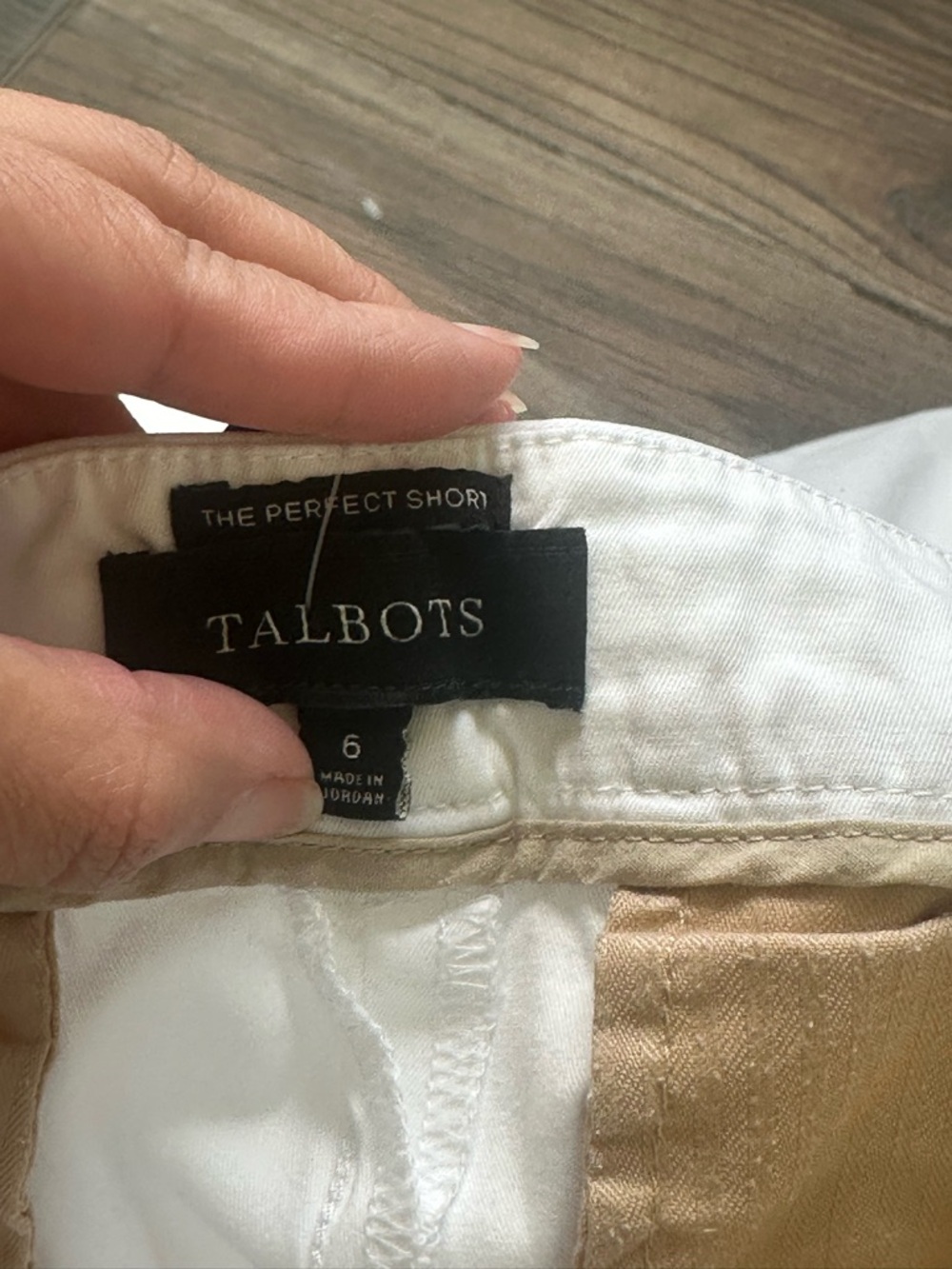 Talbots The Perfect Shorts White Mid-Length Pull-On Bermuda Shorts - Picture 8 of 12